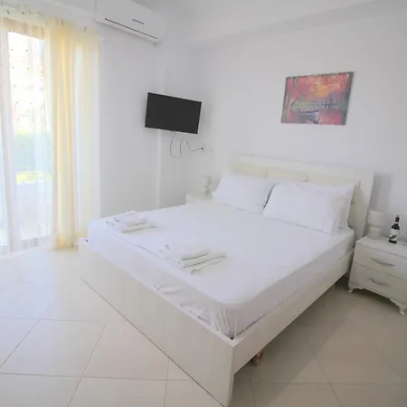 Garden Villa Eva Sarande Exterior photo