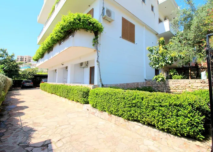 Garden Villa Eva