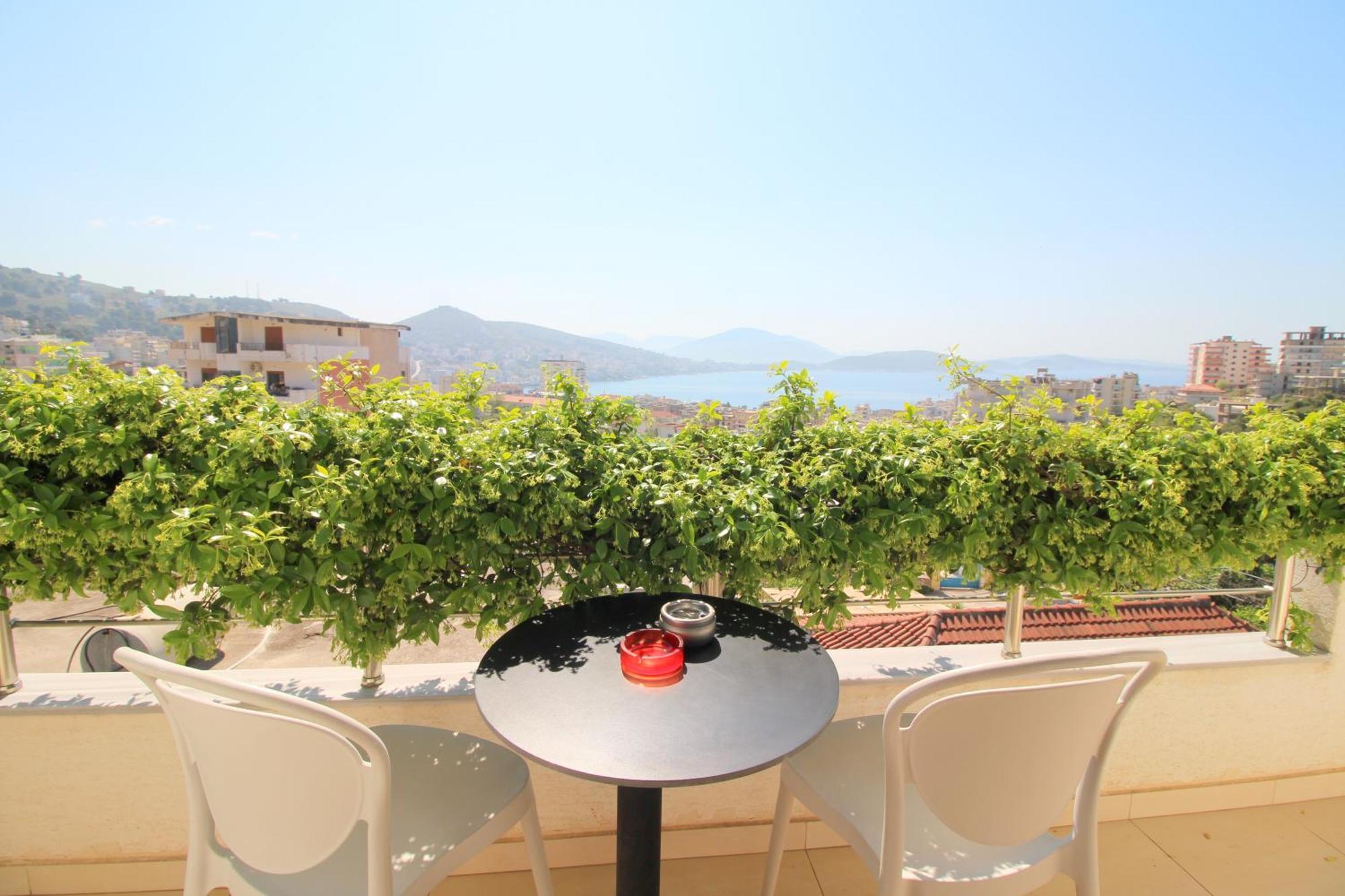 Apartment Garden Eva Sarande